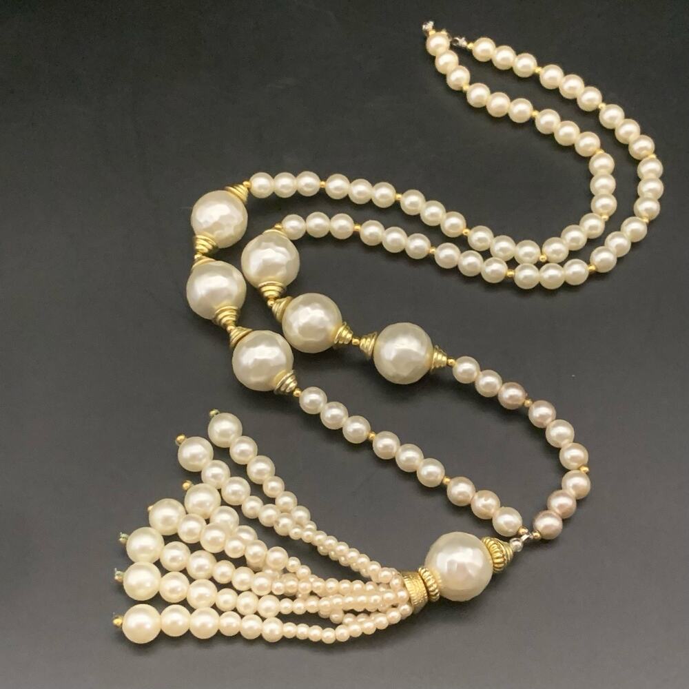Vintage Faux Pearl Chandelier Statement Necklace - Picture 11 of 16
